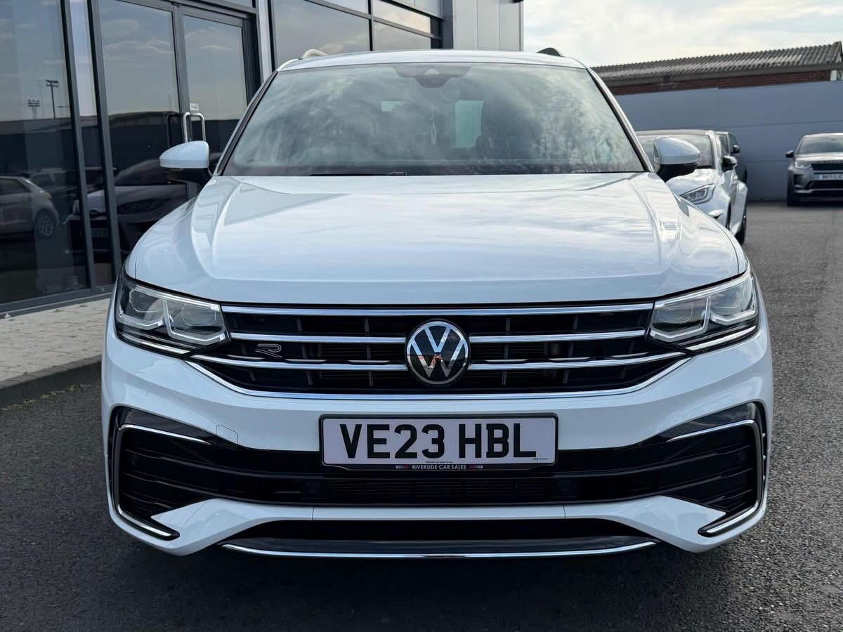 2023 Volkswagen Tiguan 1.5 TSI R- Line Edition DSG - Image 1